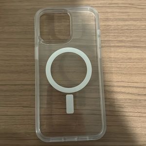 IPHONE 15 pro max otter box case NEVER BEEN USED